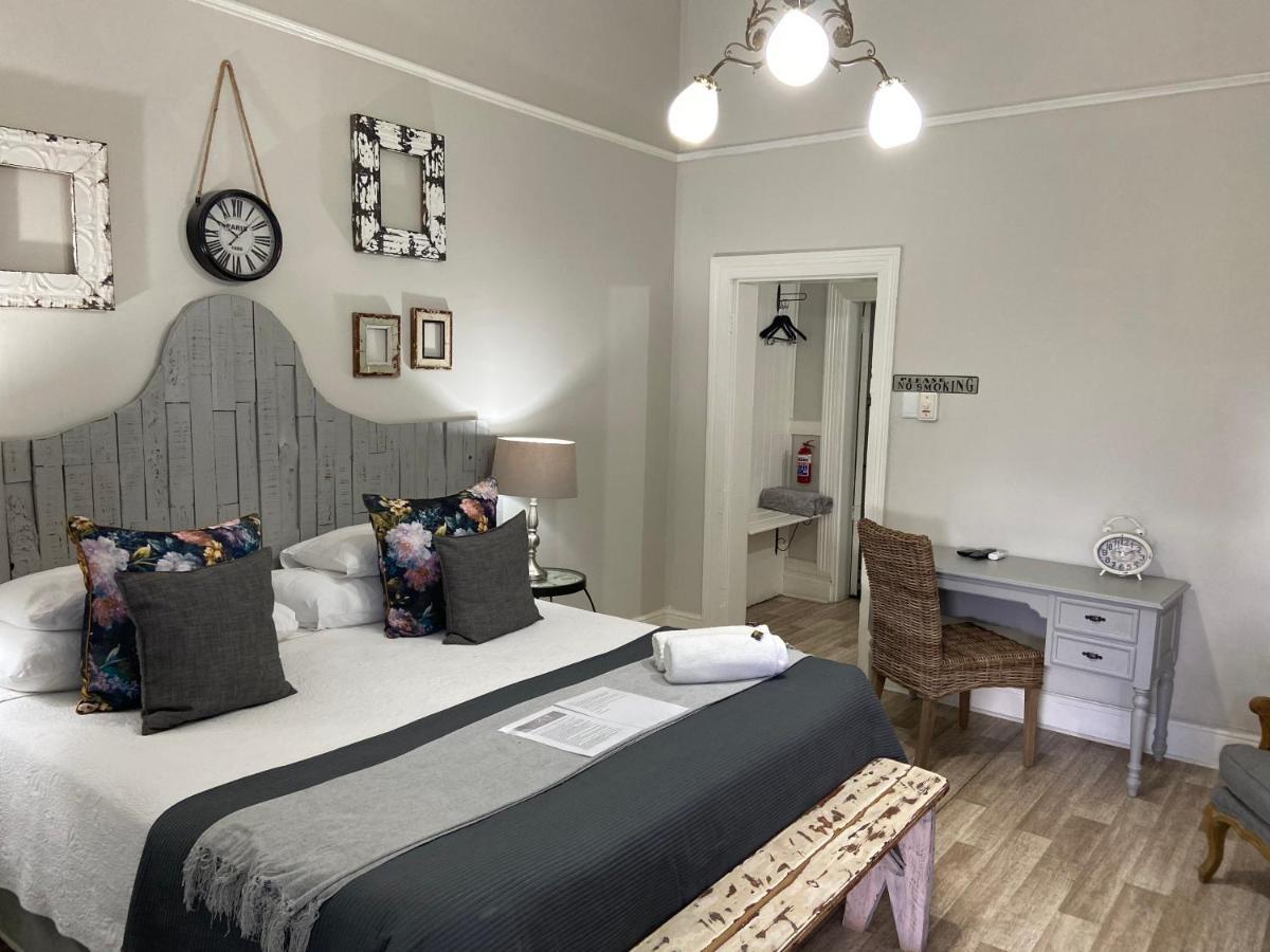Cape Karoo Guesthouse Beaufort West Eksteriør bilde