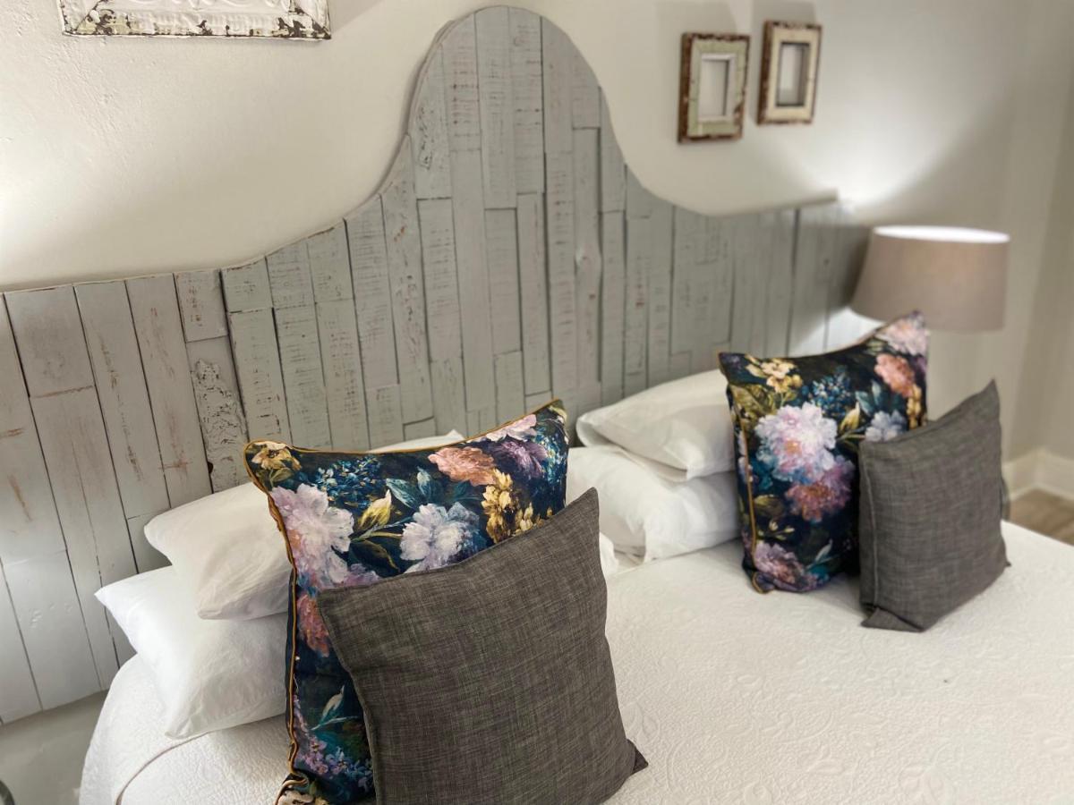 Cape Karoo Guesthouse Beaufort West Eksteriør bilde