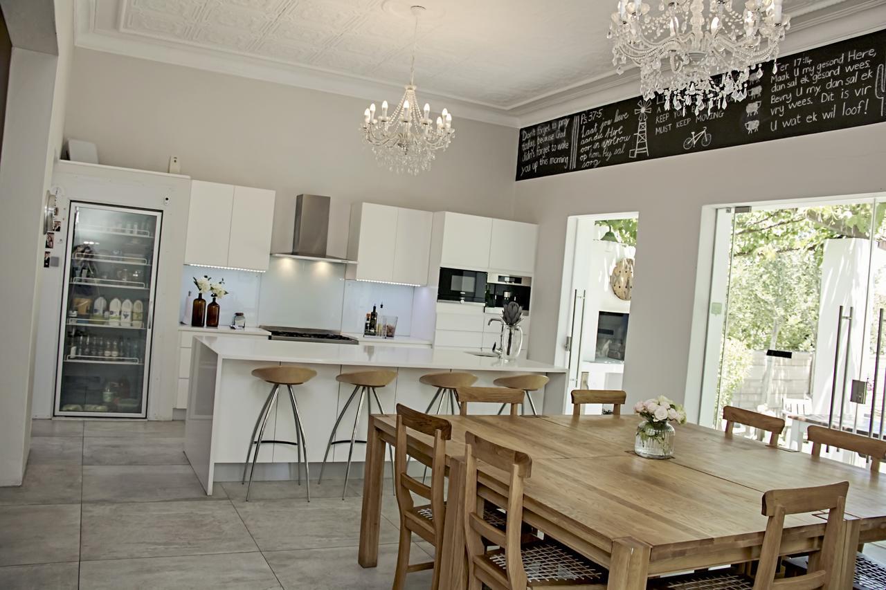 Cape Karoo Guesthouse Beaufort West Eksteriør bilde