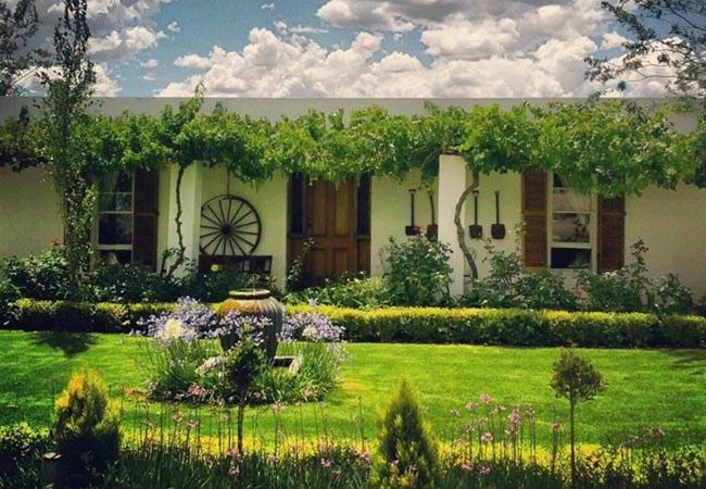 Cape Karoo Guesthouse Beaufort West Eksteriør bilde